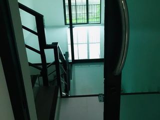For rent 3 bed office in Wang Thonglang, Bangkok