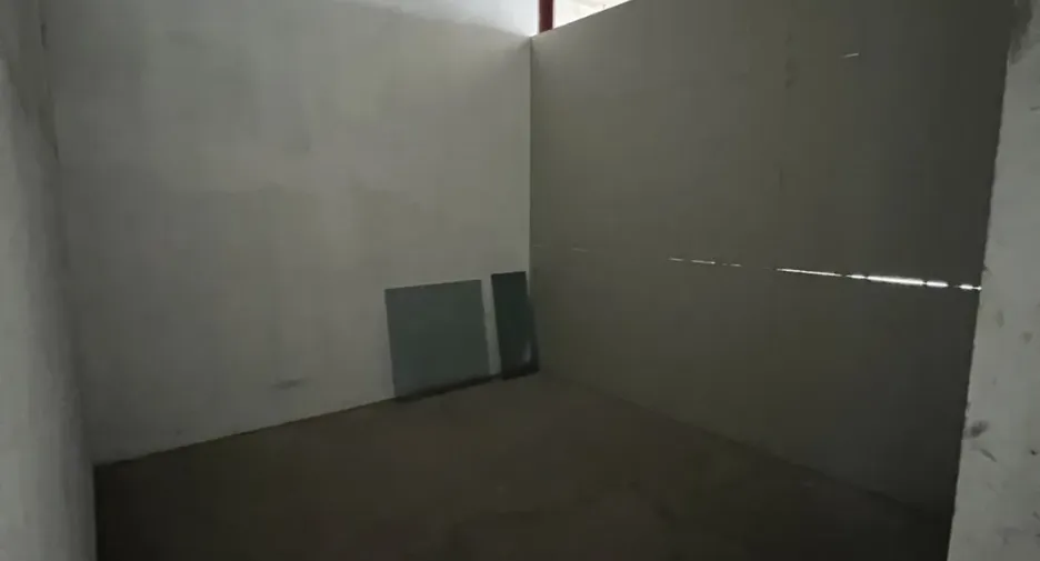 For rent retail Space in Watthana, Bangkok