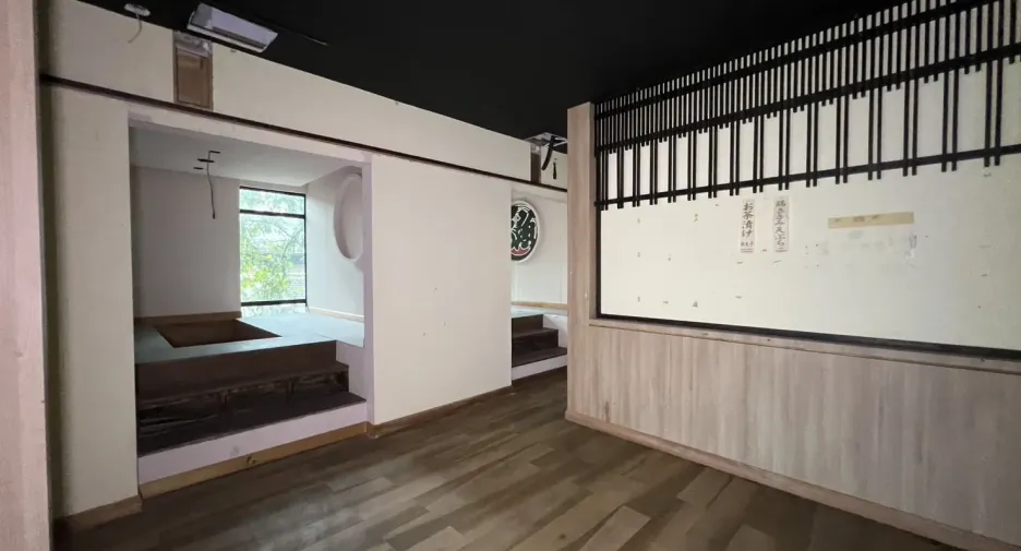 For rent retail Space in Watthana, Bangkok