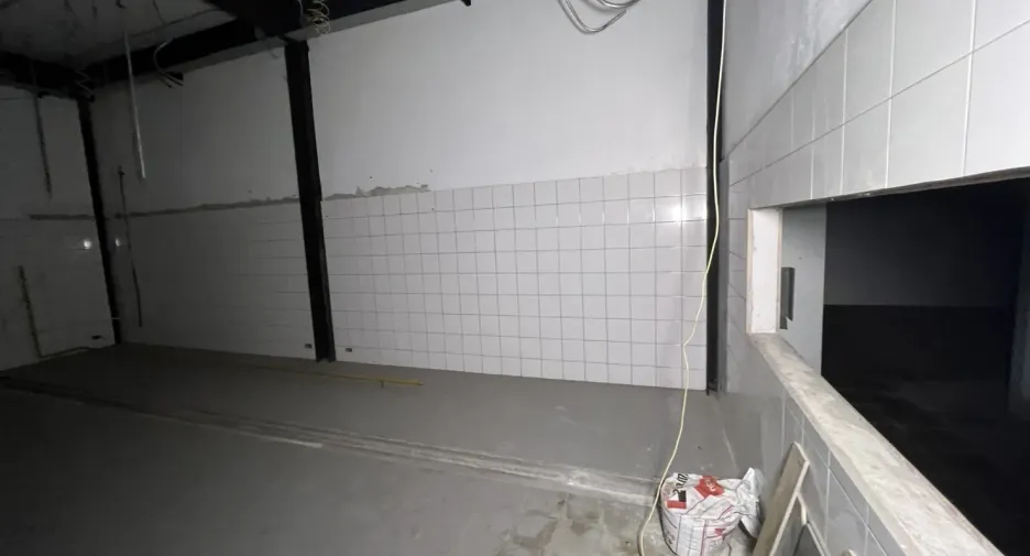 For rent retail Space in Watthana, Bangkok
