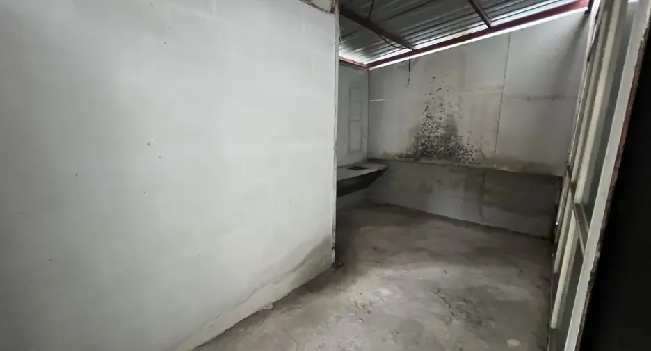 For rent retail Space in Watthana, Bangkok
