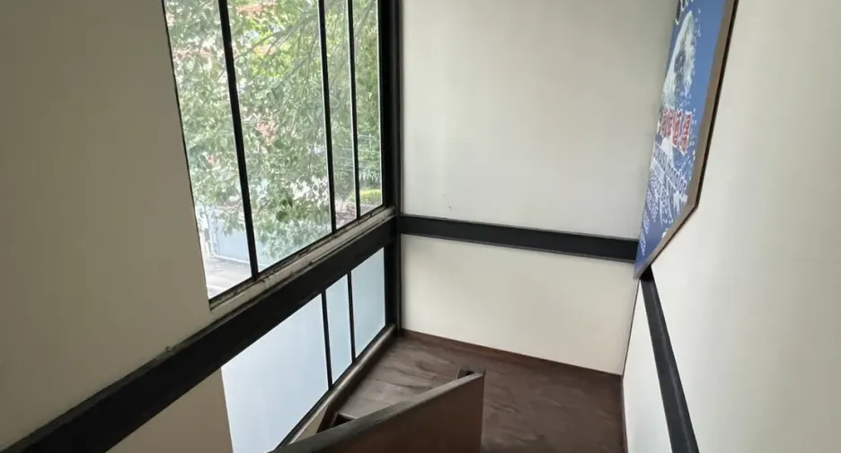 For rent retail Space in Watthana, Bangkok