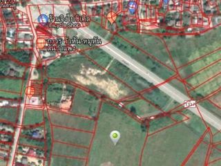 Terreno en venta en San Kamphaeng, Chiang Mai