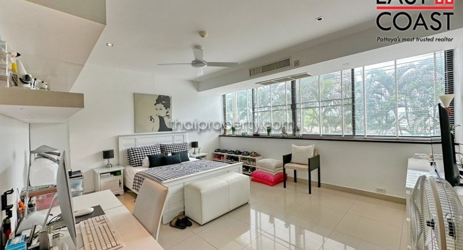 For sale 2 ベッドルーム condo in Bang Lamung, Chonburi