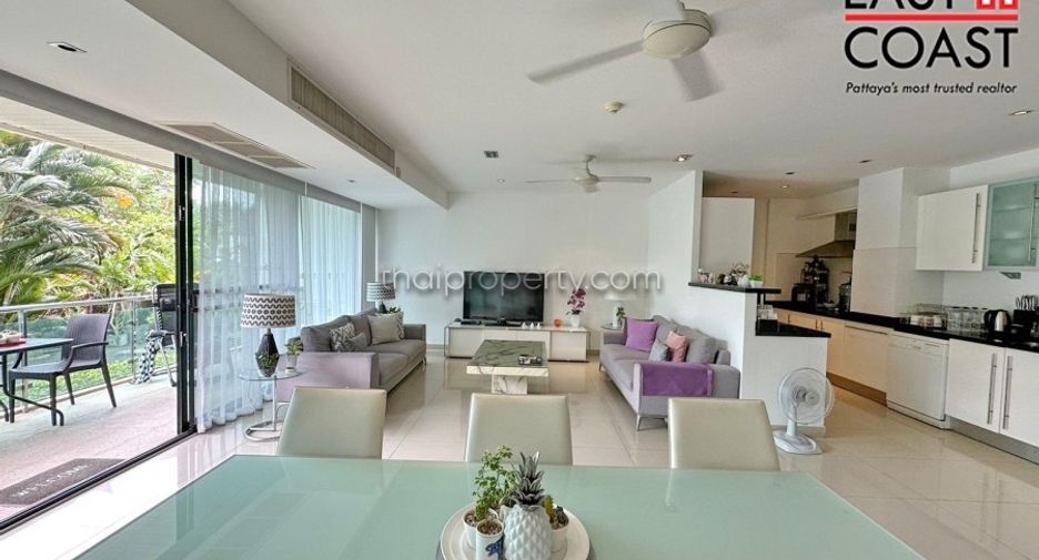 For sale 2 ベッドルーム condo in Bang Lamung, Chonburi