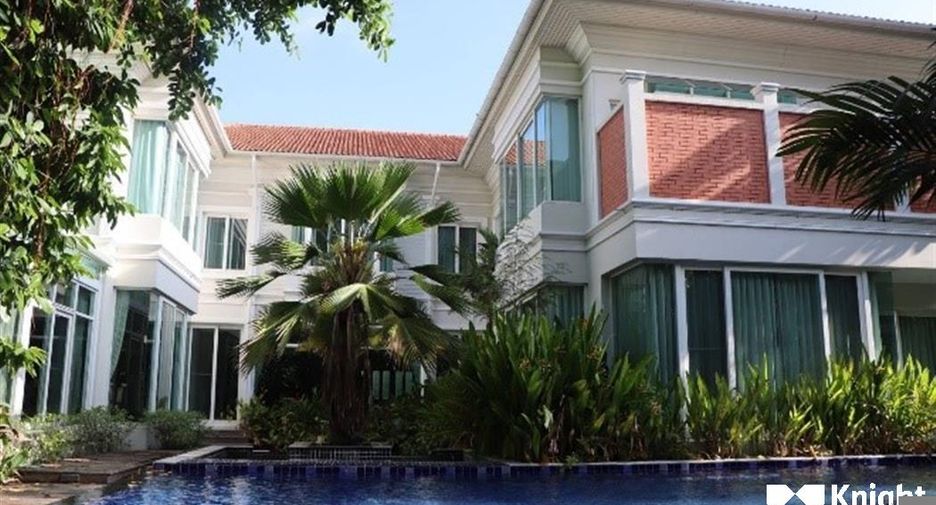 出售 5 卧室 独立屋 在 Pak Kret, Nonthaburi