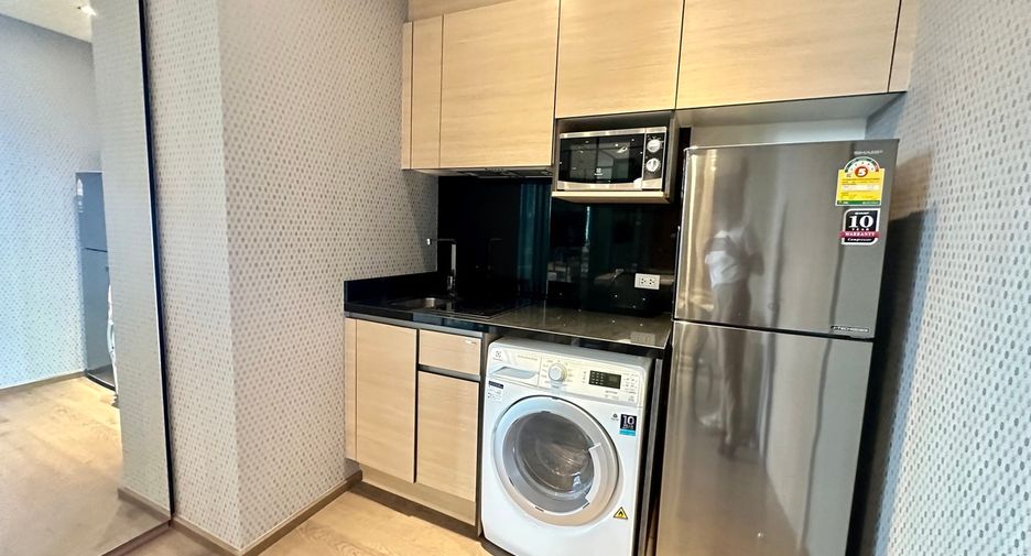 Продажа 2 спальни кондо в Кхлонг Тоеи, Бангкок
