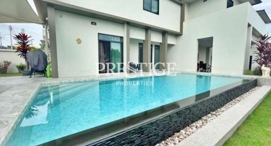 For sale 5 ベッドルーム house in Bang Lamung, Chonburi
