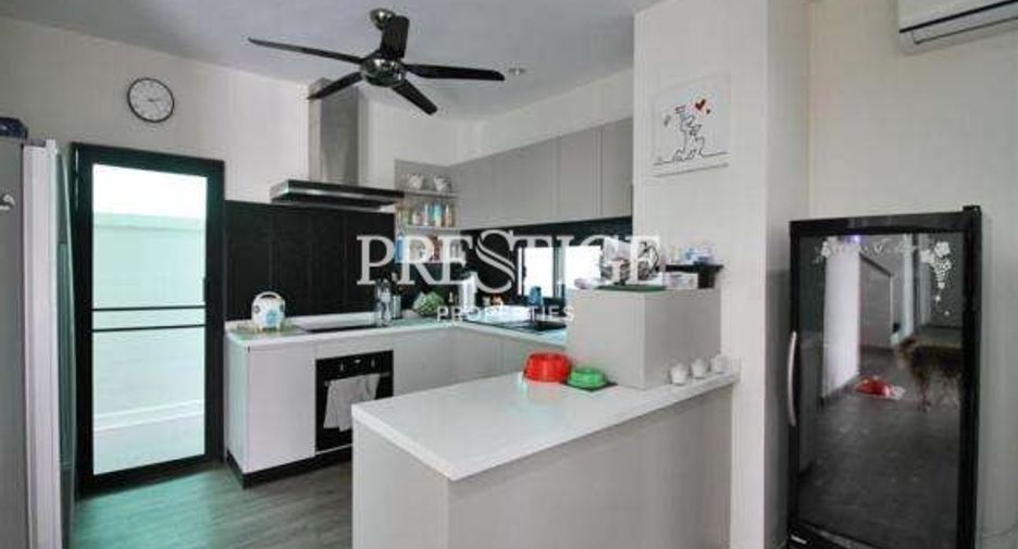 For sale 5 ベッドルーム house in Bang Lamung, Chonburi