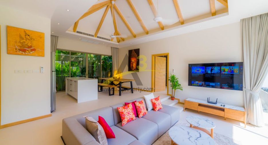 Villa en alquiler y en venta de 3 habitaciones en Mueang Phuket, Phuket