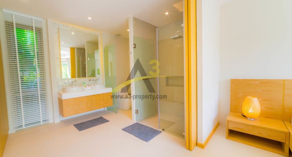 Villa en alquiler y en venta de 3 habitaciones en Mueang Phuket, Phuket
