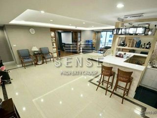 For rent 4 bed condo in Khlong Toei, Bangkok