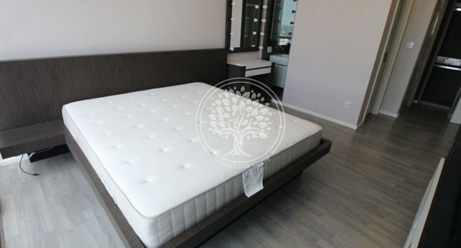 For rent and for sale 2 bedrooms condo in Khlong Toei, Bangkok