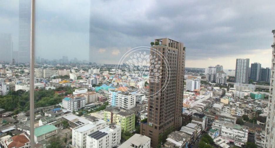 For rent and for sale 2 bedrooms condo in Khlong Toei, Bangkok