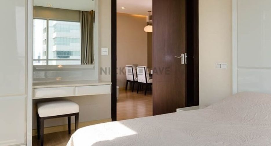 For rent 2 bedrooms condo in Ratchathewi, Bangkok