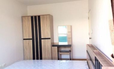Reihenhaus zum Kauf mit 3 Zimmer in Khlong San, Bangkok