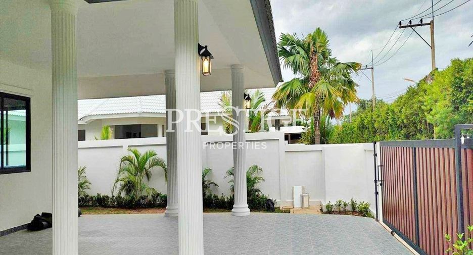 Casa en venta de 3 habitaciones en Bang Lamung, Chonburi