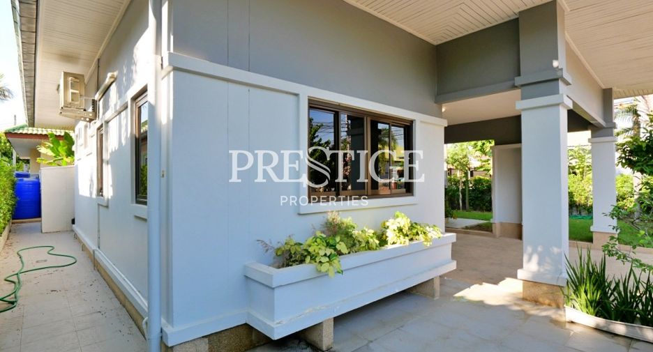 For sale 3 bedrooms house in Bang Lamung, Chonburi