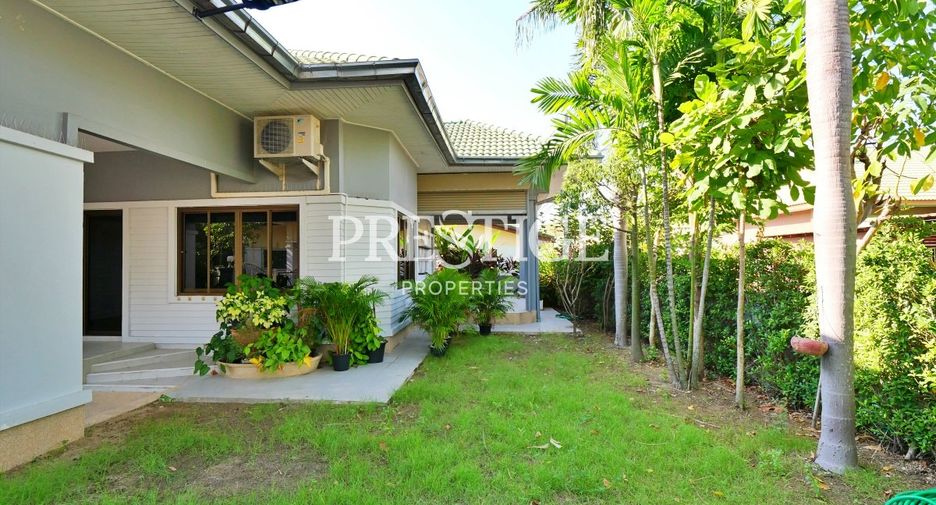 For sale 3 bedrooms house in Bang Lamung, Chonburi