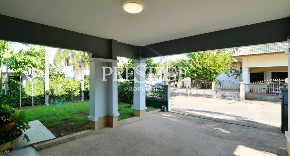 For sale 3 bedrooms house in Bang Lamung, Chonburi