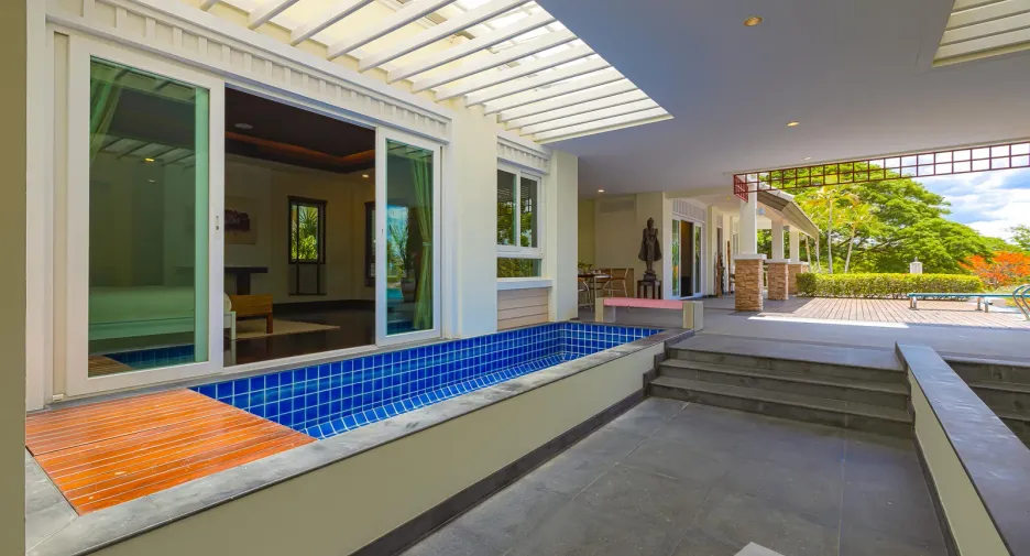 For sale 9 Beds villa in Cha Am, Phetchaburi