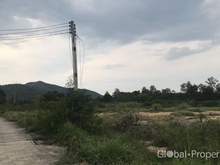 出售 土地 在 Bang Sare, 芭提雅
