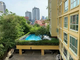 For sale 1 bed condo in Watthana, Bangkok