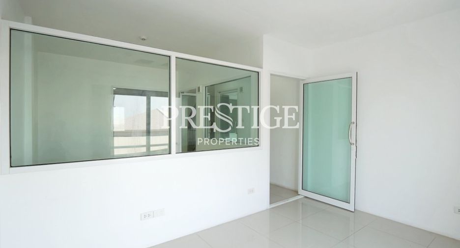 For rent 13 bed retail Space in South Pattaya, Pattaya