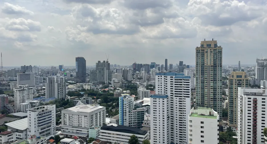 For sale 5 Beds condo in Watthana, Bangkok