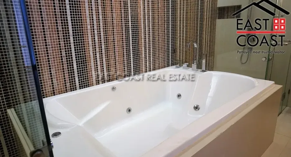 For rent and for sale 2 bedrooms condo in Bang Lamung, Chonburi