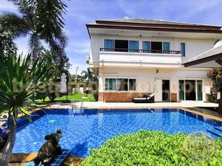 For sale 4 bed villa in Huay Yai, Pattaya