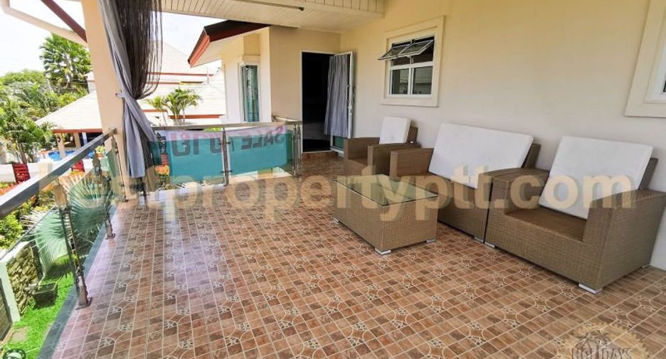 For sale 4 bedrooms villa in Bang Lamung, Chonburi