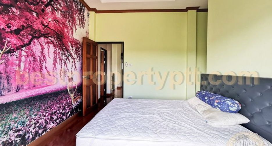 For sale 4 bedrooms villa in Bang Lamung, Chonburi