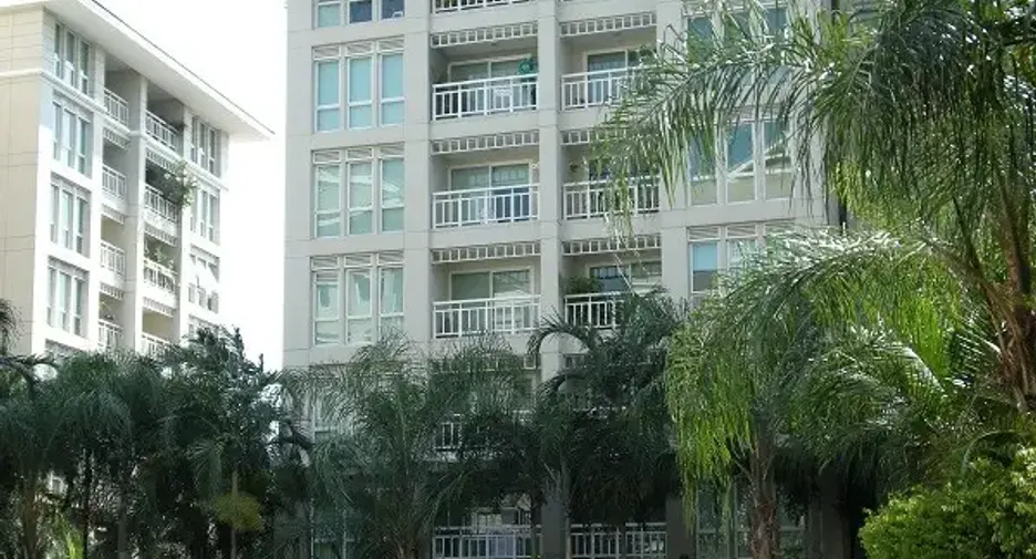 出售 2 卧室 公寓 在 沙吞, 曼谷