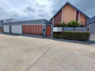 For sale 5 bed house in Bang Lamung, Chonburi