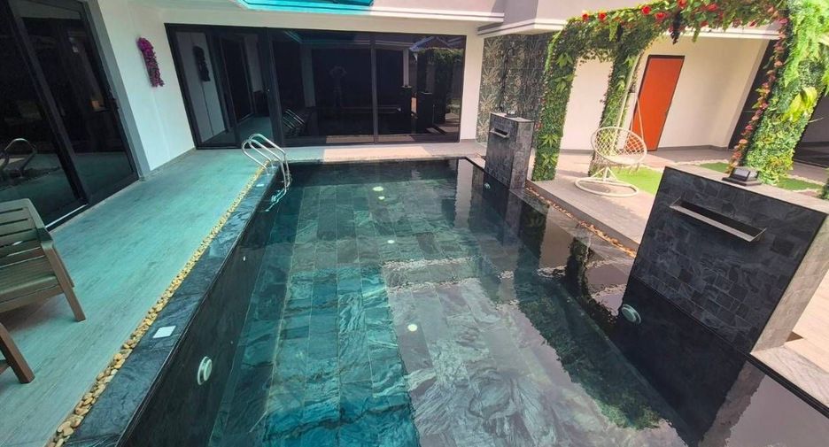 For sale 5 bed house in Bang Lamung, Chonburi