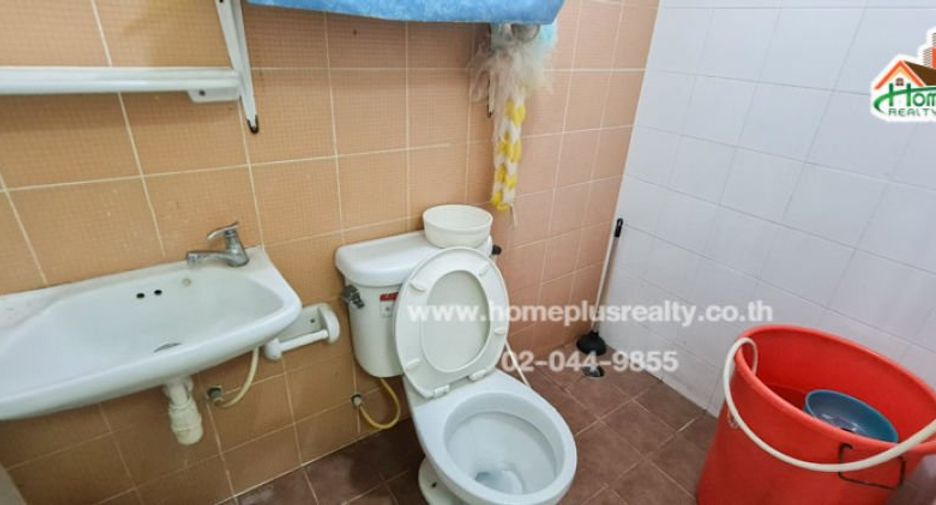 Casa adosada en venta de 2 habitaciones en Khlong Luang, Pathum Thani
