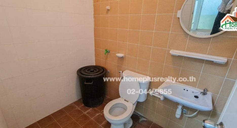 Casa adosada en venta de 2 habitaciones en Khlong Luang, Pathum Thani