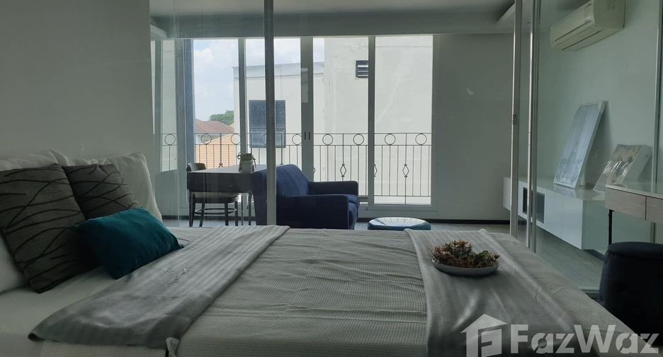For sale studio condo in Phaya Thai, Bangkok