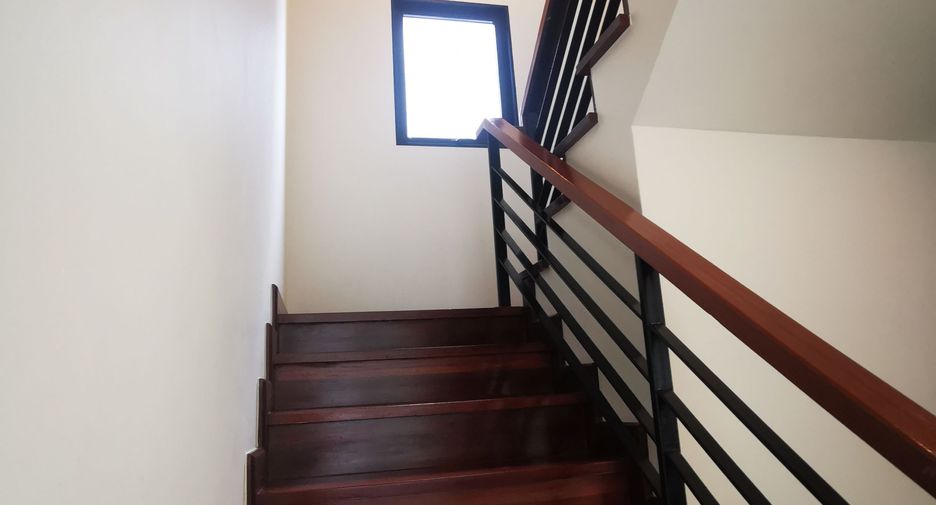 For sale 5 bed house in Thalang, Phuket