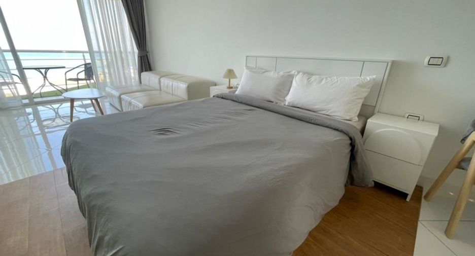 For sale studio condo in Sattahip, Chonburi