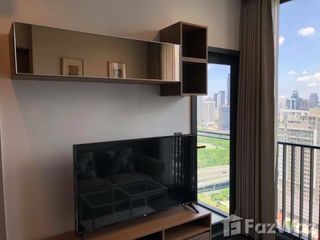 For rent 1 bed condo in Huai Khwang, Bangkok