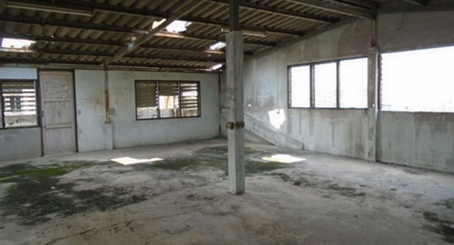 For sale 3 bedrooms retail Space in Yan Nawa, Bangkok