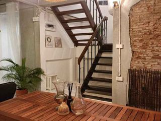 For rent 2 bed house in Pathum Wan, Bangkok