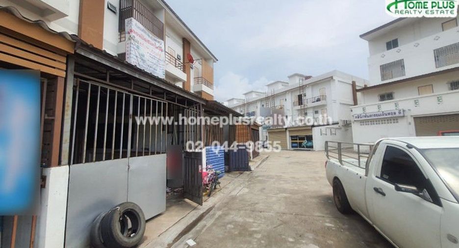 Продажа 3 спальни торговое помещение в Mueang Chon Buri, Чонбури
