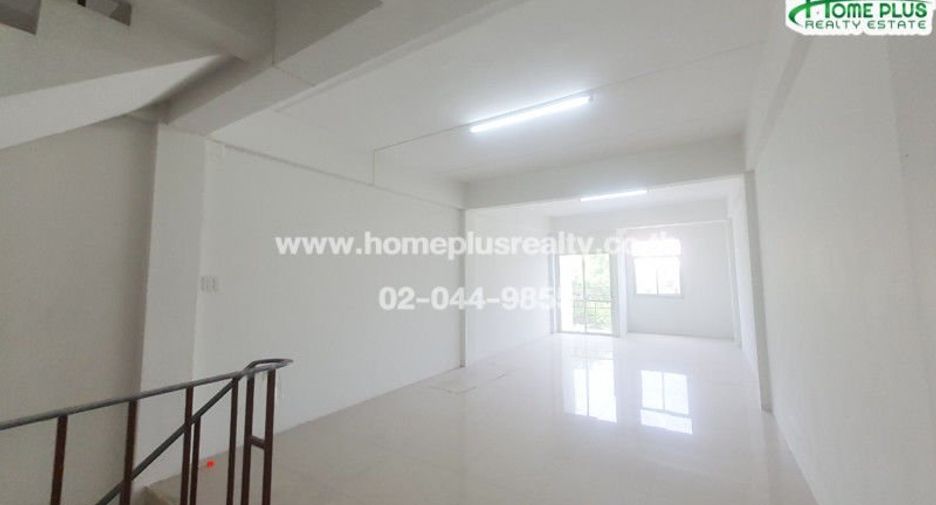 Продажа 3 спальни торговое помещение в Mueang Chon Buri, Чонбури