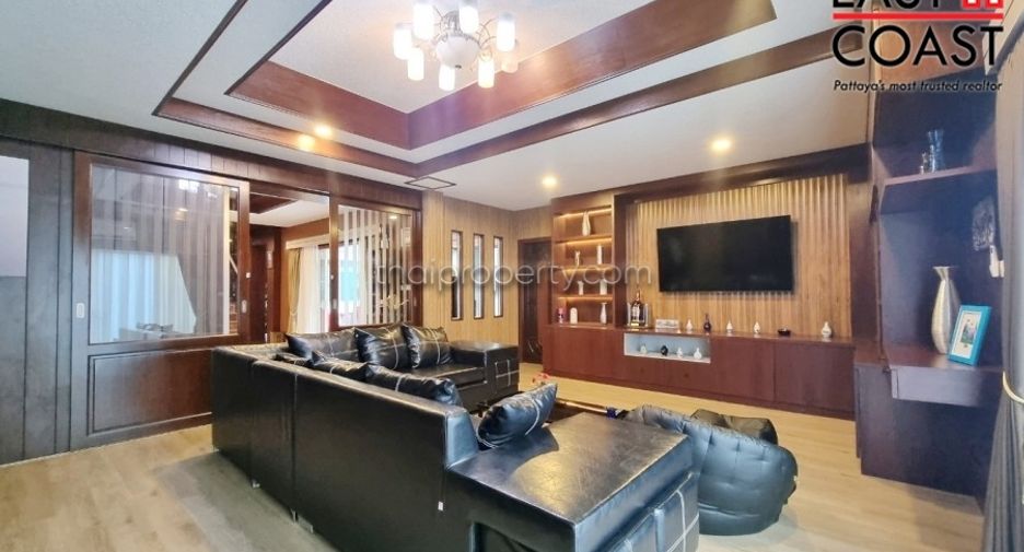 For sale 5 bedrooms house in Bang Lamung, Chonburi