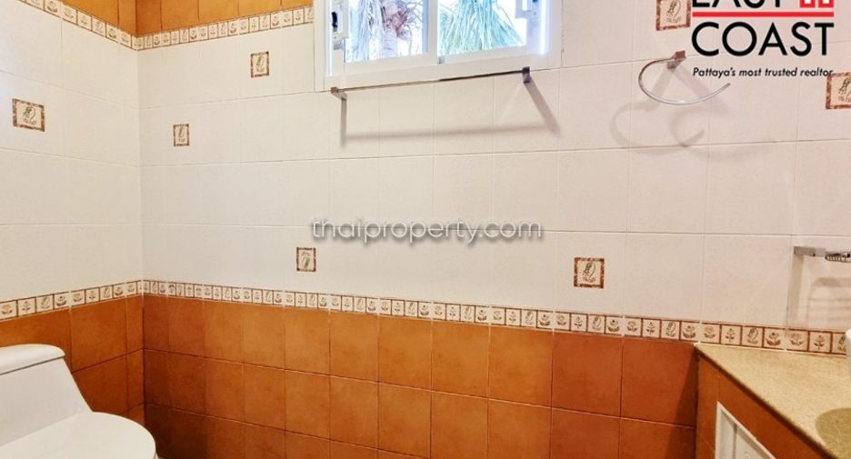 For sale 5 bedrooms house in Bang Lamung, Chonburi
