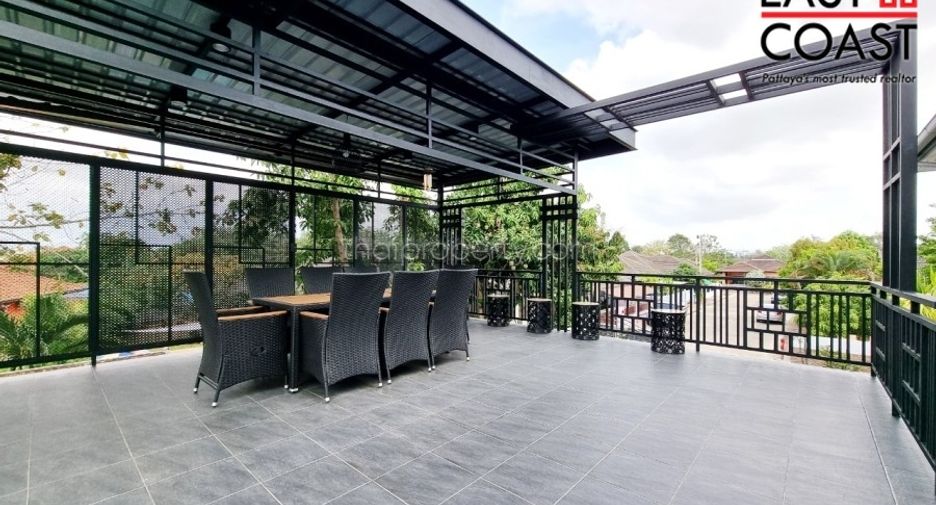 For sale 5 bedrooms house in Bang Lamung, Chonburi