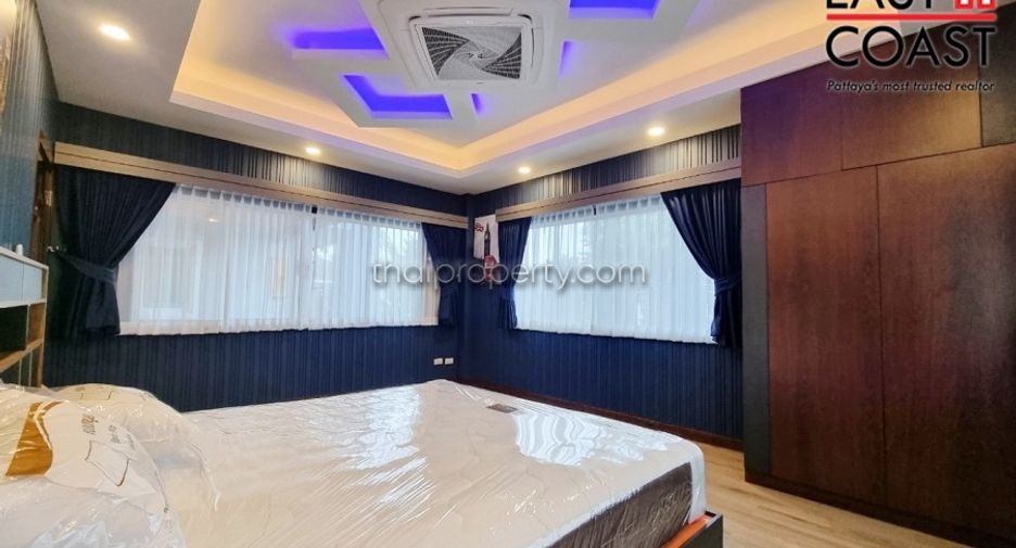 For sale 5 bedrooms house in Bang Lamung, Chonburi